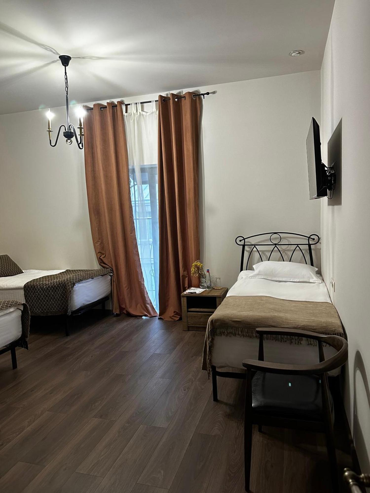 Redroof Country House Hotel Goris Esterno foto