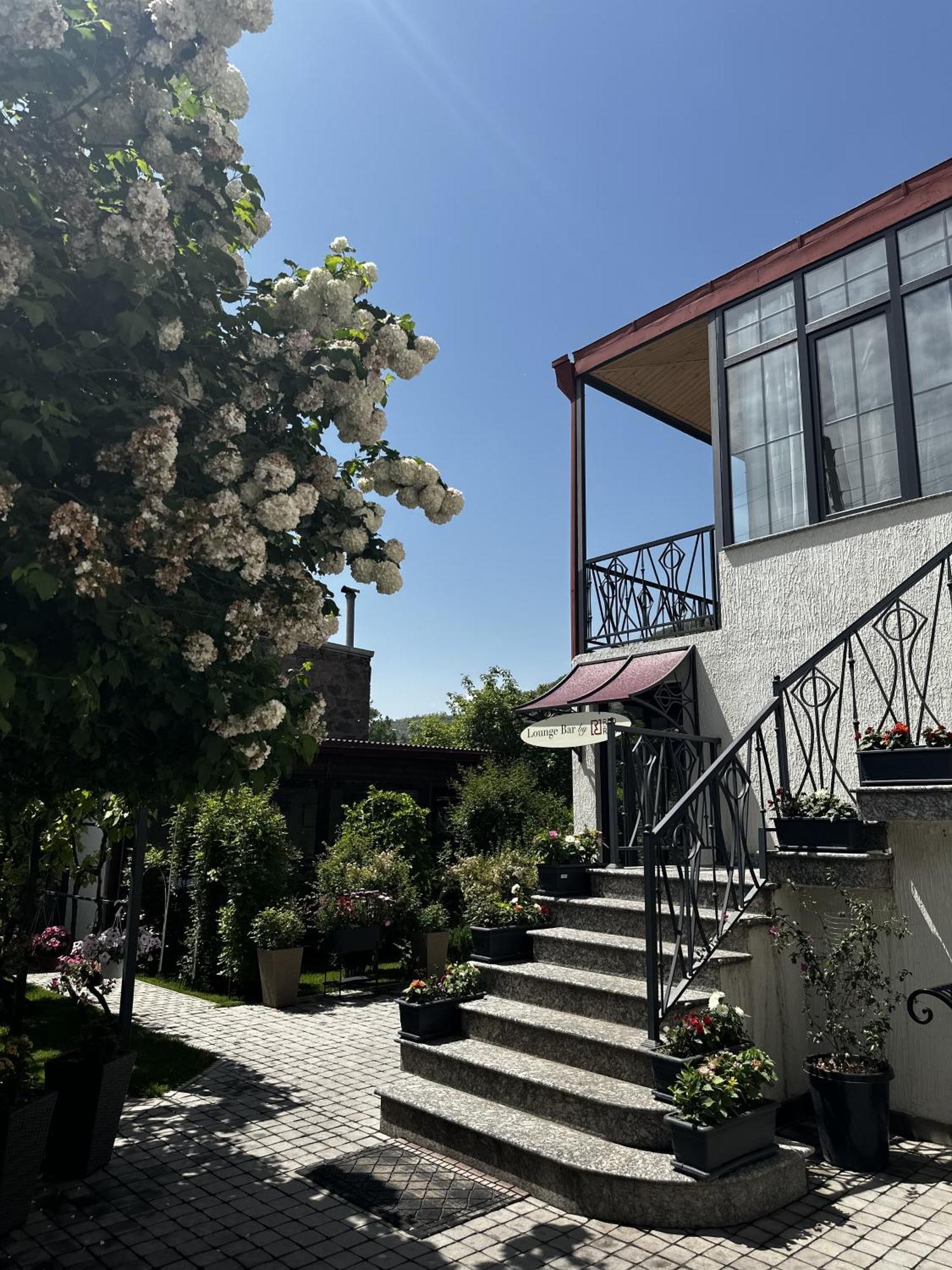 Redroof Country House Hotel Goris Esterno foto