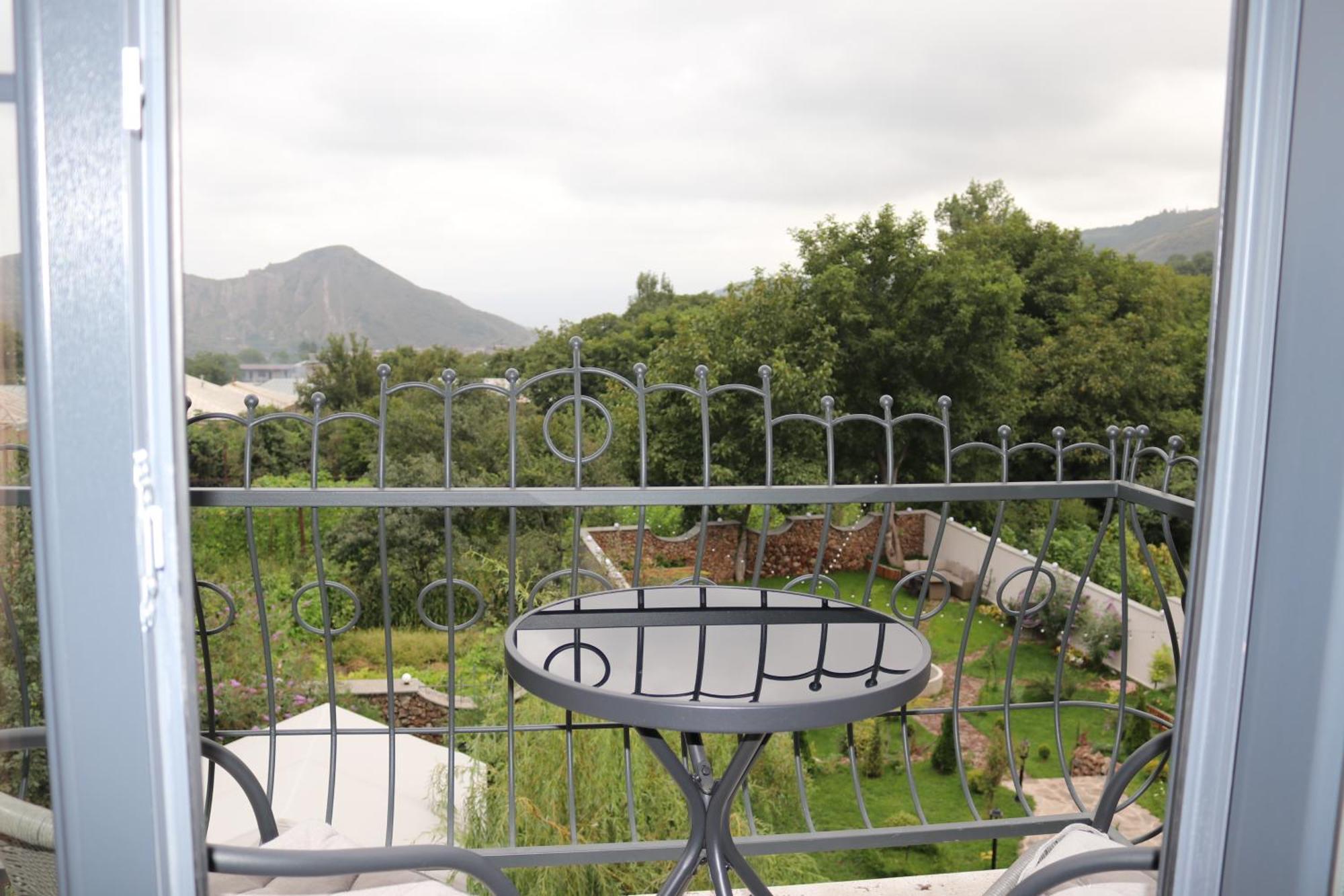 Redroof Country House Hotel Goris Esterno foto